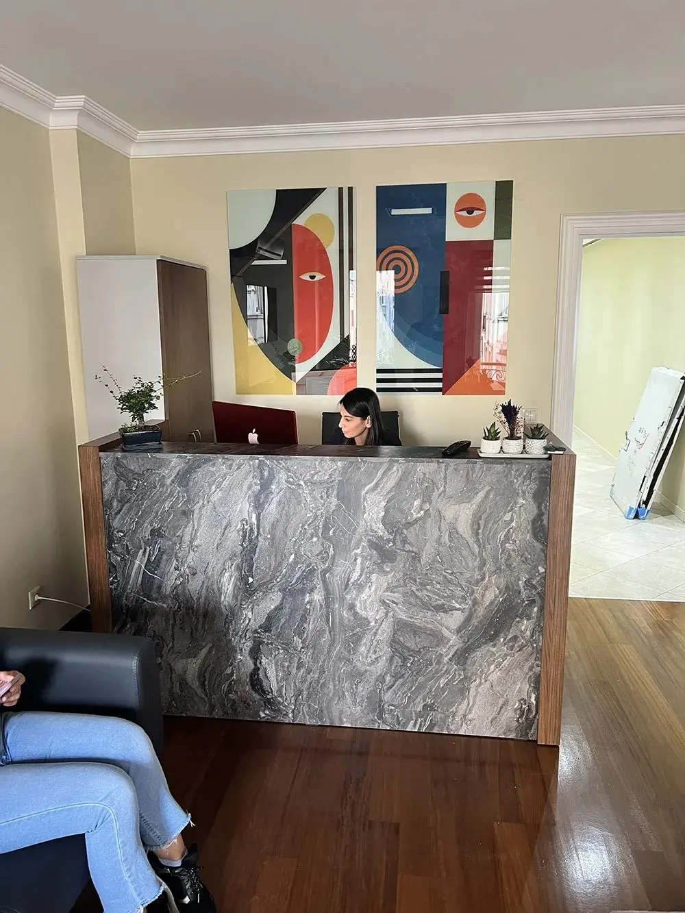 Klinik resepsiyonu